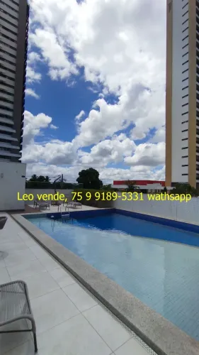 Leo vende, ap, Bairro Santa Mônica, 3 suítes, varanda, fino acabamento 