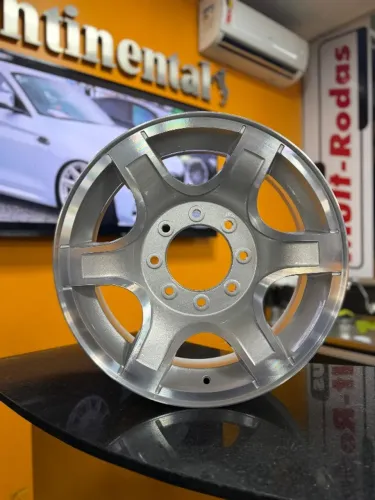 Roda F250 Aro 18