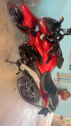 Vendo ou troco por moto de menor valor com volta pra mim fazer 250