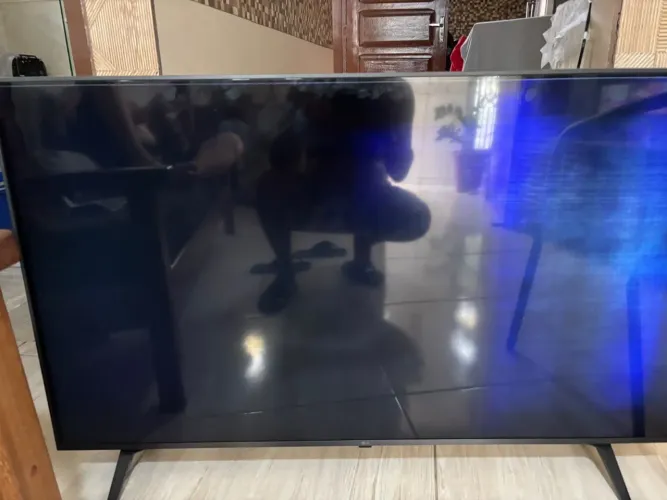 TV LG COM DEFEITO