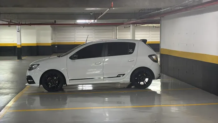 Renault Sandero Sport RS 2.0 Hi-power 16V 5P 2017