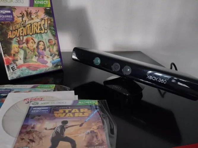 Sensor Kinect para Xbox 360 + 1 jogo original e 6 outros jogos