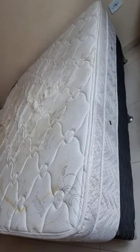 Cama queen