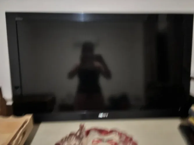 TV com defeito