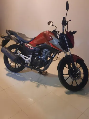 Moto conservadíssima