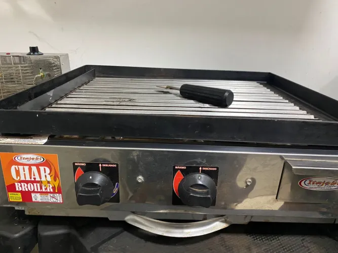 Churrasqueira achar broiler a gas