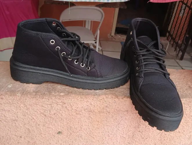 Bota preta 37/38