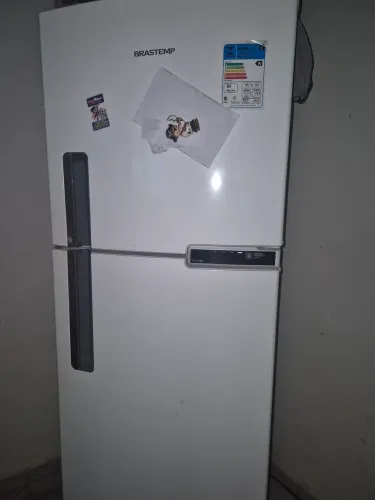 Geladeira semi nova digital brastemp