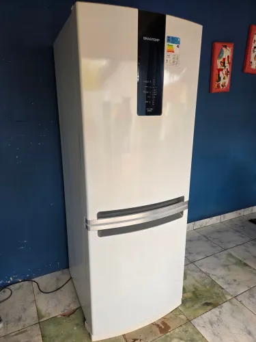 Vendo geladeira Brastemp