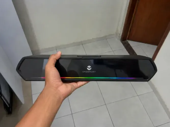 ? Caixa de Som Bluetooth 30W com 4 Alto-Falantes + RGB