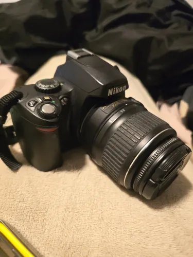 Nikon D40