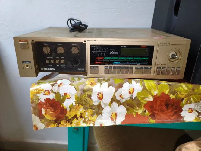 Receiver gradiente Ds-40 o/ retirar peças 
