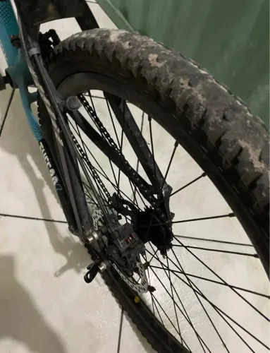 Vendo Vikingx aro 26 tuff 30