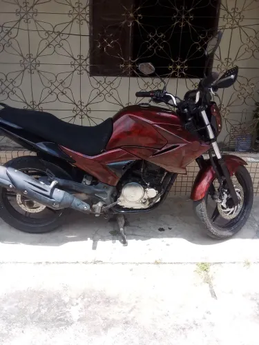 Venda yamaha 250