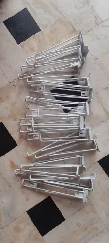 Gancho de metal