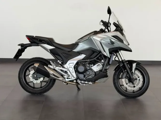 Honda NC 750X.
