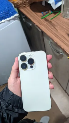 iPhone 14 Pro gold