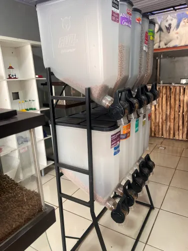 Vende-se Pet Shop
