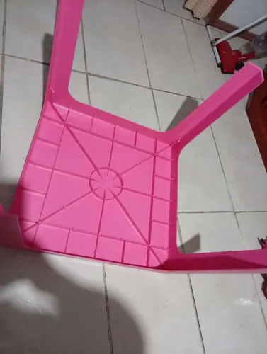Cadeirinha é mesa infantil