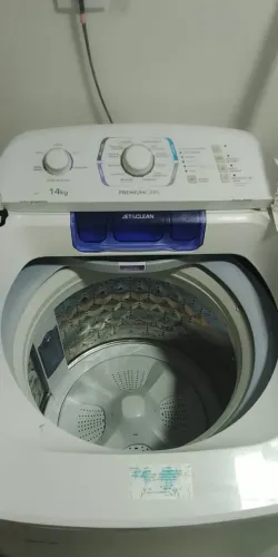 Máquina de lavar roupas Electrolux 14 quilos