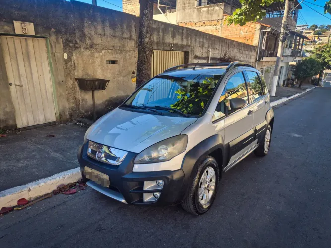 Fiat Idea Advent./ Adv.locker 1.8 MPI Flex 5P 2012