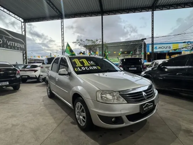 Renault Logan Expression Hi-flex 1.6 8V 4P 2011