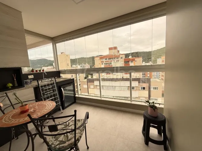 Apartamento para Venda em Florianópolis, Córrego Grande, 4 dormitórios, 1 suíte, 3 banheir