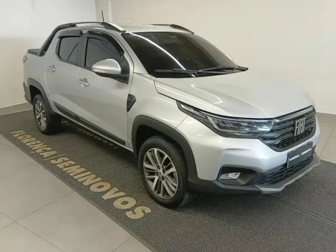 Fiat Strada Volcano 1.3 Flex 8V CD 2023
