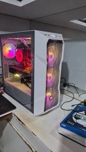 Vendo PC gamer Ryzen 5 3600