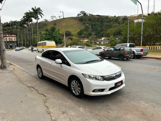 Honda Civic Sedan LXS 1.8/1.8 Flex 16V Aut. 4P 2012