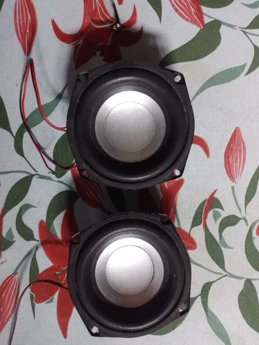 Auto falante 5 polegadas 6hom $50