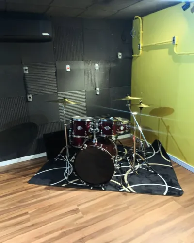 Bateria semi nova