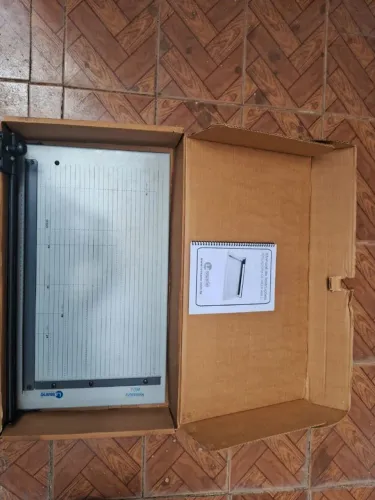 Refiladora novinha- vai menor de brinde