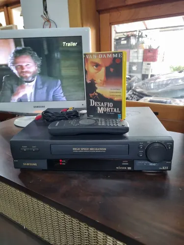 Video cassete samsung com controle original
