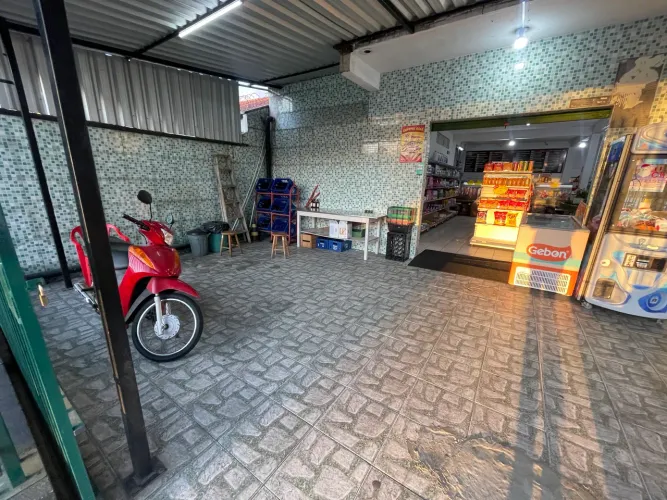Mercado Tradicional à Venda - Mais de 20 Anos de História e Clientela Fidelizada