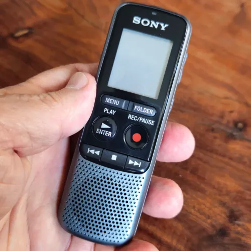 VENDO GRAVADOR SONY ICD-PX240 de 4GB
