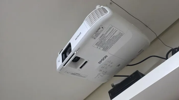 Projetor Epson W49
