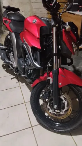 Vendo moto fazer 250. Ano 2020
