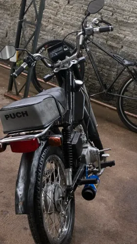 Moto jalingue quebra galho.