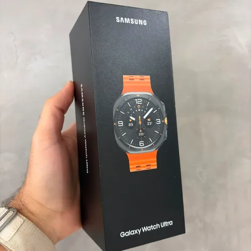 Samsung Galaxy Watch Ultra Líquida