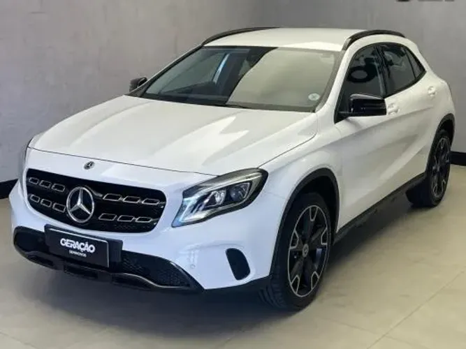 Mercedes-Benz GLA 200 Adv. 1.6/1.6 TB 16V Flex Aut. 2019