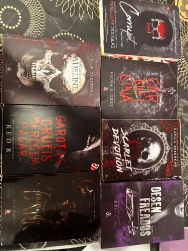 DARK ROMANCE