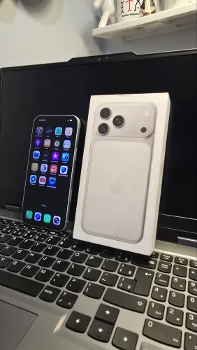 iPhone 17pro Max 256gb prata bataria 100%