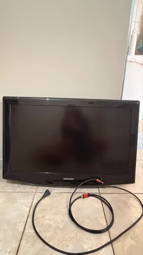 Televisão LCD 32 polegadas da Samsung  