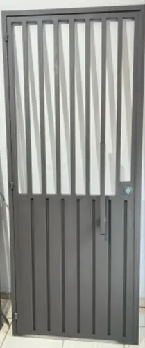 Portão social em aço carbono galvanizado