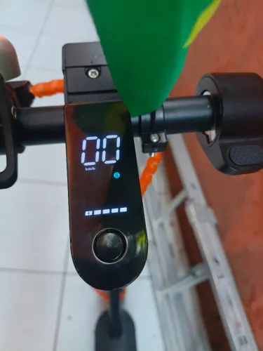 Patinete elétrico Bonin 350w (20 km/h)