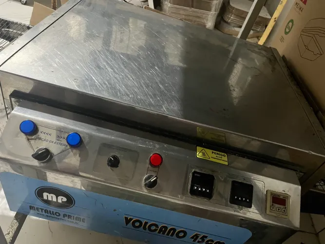 Forno esteira Volcano 45cm da metallo prime em bom estado, funcionando perfeitamente 