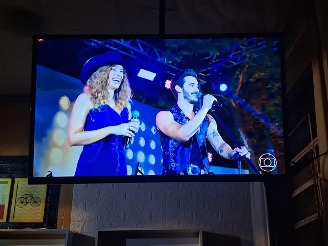 tv 42 led philco FullHD