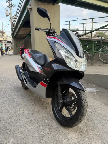 2018 HONDA PCX 