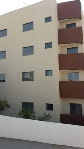 Excelente apartamento residencial em Caldas Novas, escriturado, quitado, novo.